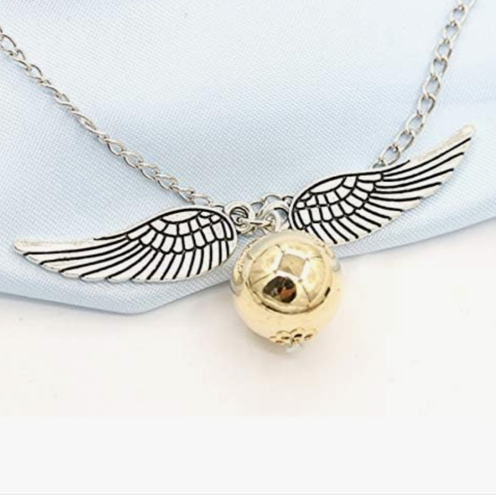 14K Gold Plated Harry‎ Potters Hogwarts School Quidditch Golden Snitch Necklace